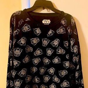 Black Star Wars sweater. Size XL.